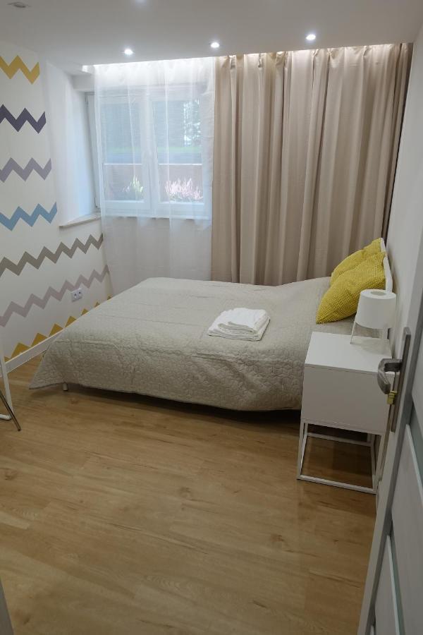Three Rooms Apartment Krakau Exterior foto